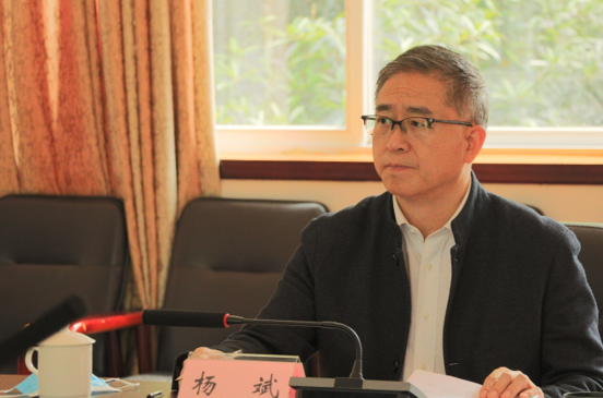 集團公司黨委書記、董事長、總經(jīng)理楊斌到華西安裝公司調(diào)研