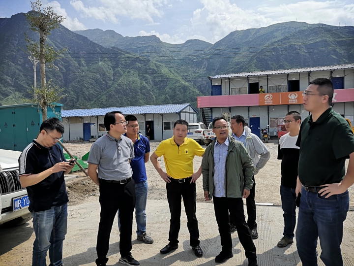 奮力與時間賽跑 決戰(zhàn)會東攻堅戰(zhàn)  ——公司總經理徐文忠赴項目現(xiàn)場辦公